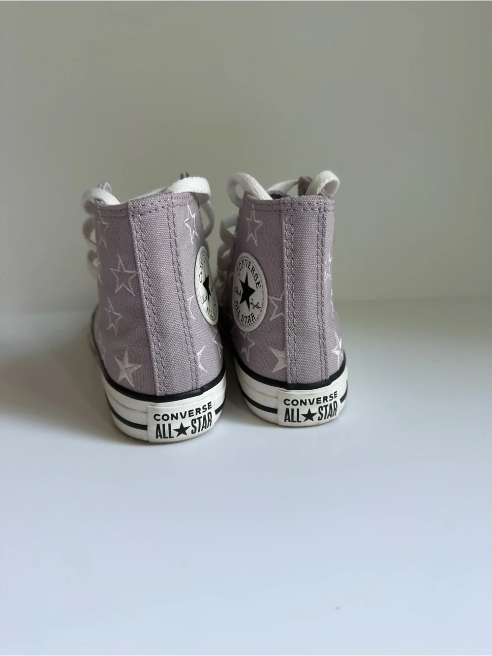 Converse Kids High-Top Star Sneakers size 12. Great used condition